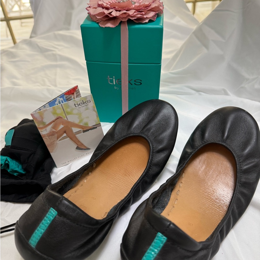 Tieks Black Matte Leather Flats
